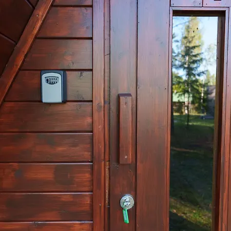 Kargevaerava Kaemping * Orissaare