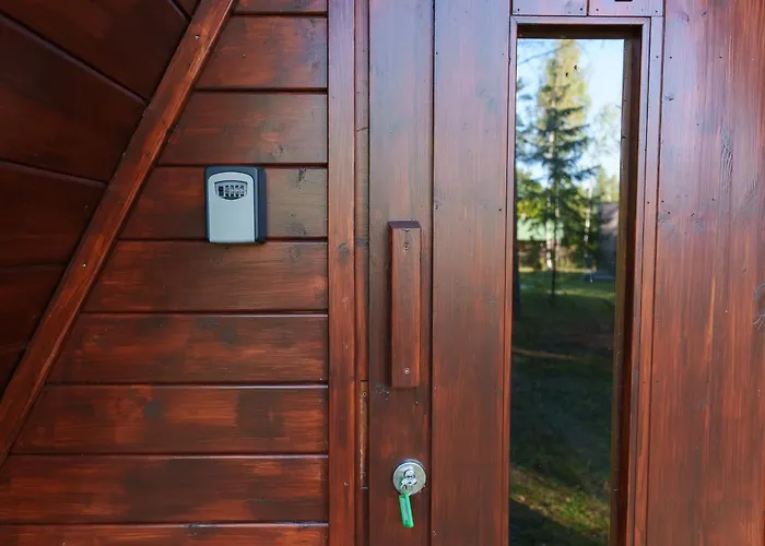 Kargevaerava Kaemping * Orissaare